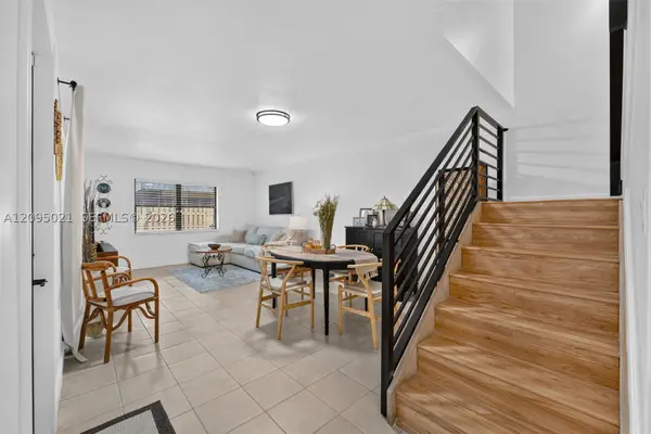 14285 SW 94th Cir #104-25, Miami, FL 33186