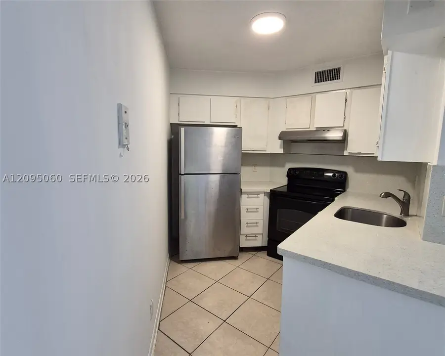 210 Lake Pointe #210, Oakland Park, FL 33309 - #2
