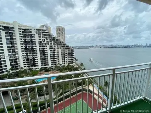 Address Withheld By Seller, Miami, FL 33131