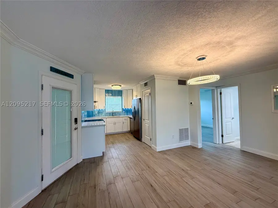 121 Wettaw #116, North Palm Beach, FL 33408 - #3