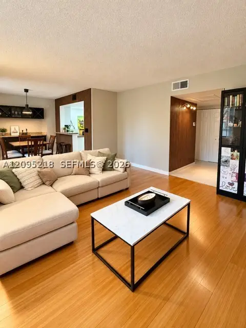 3206 Coral Lake #3206, Coral Springs, FL 33065 - #3