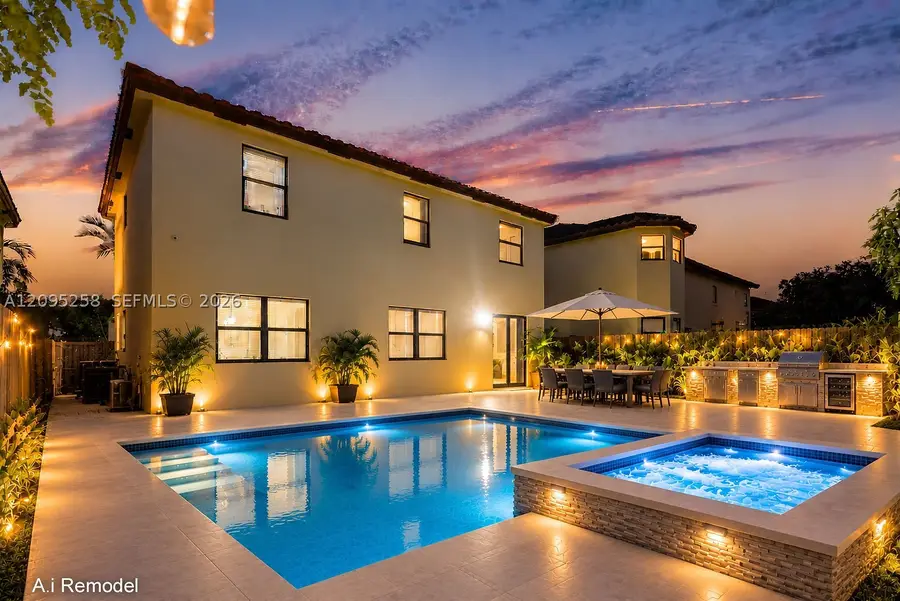 122 NE 27th, Homestead, FL 33033 - #2