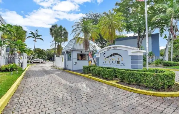 9371 Fontainebleau #I220, Miami, FL 33172