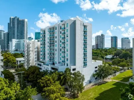 1723 SW 2nd #809, Miami, FL 33129 - #1