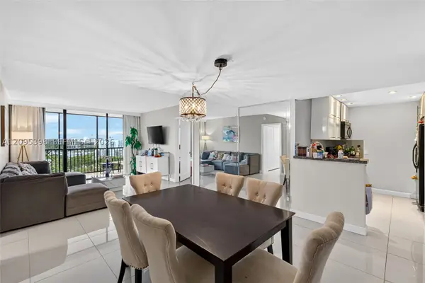20335 W Country Club #1402, Aventura, FL 33180