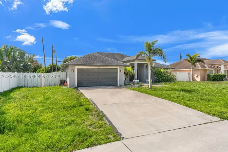 912 SW Paar, Port Saint Lucie, FL 34953 - #3