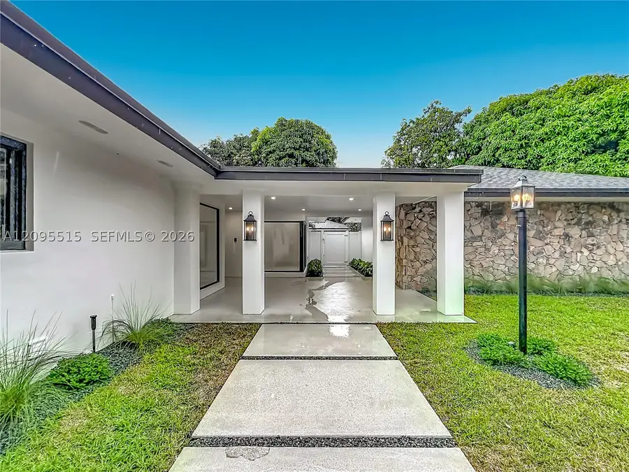 15804 SW 82nd, Palmetto Bay, FL 33157 - #3