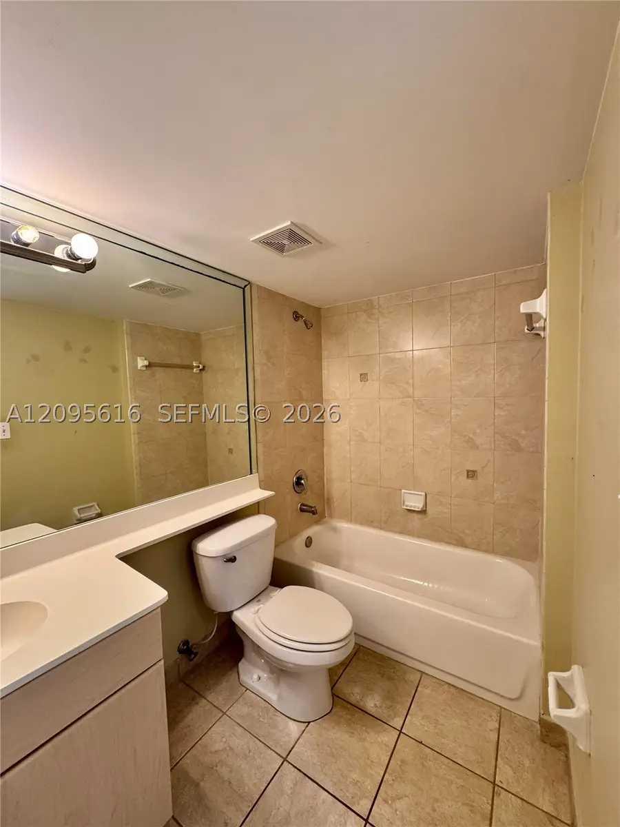 1690 SW 27th #502, Miami, FL 33145 - #2