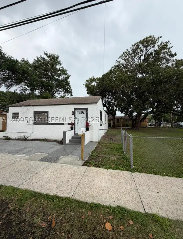 4303 NW 13th, Miami, FL 33142