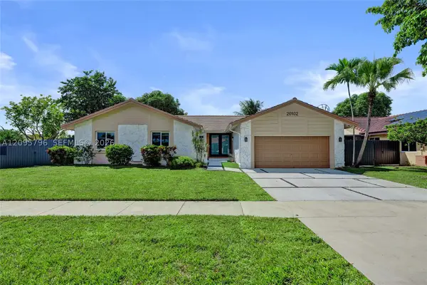 20102 NW 62nd, Hialeah, FL 33015