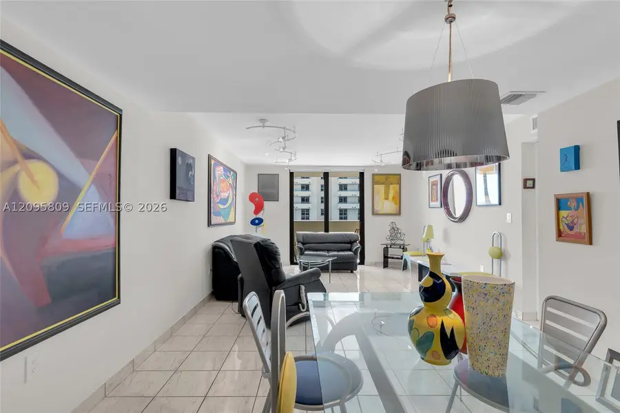 1623 Collins #812, Miami Beach, FL 33139 - #2