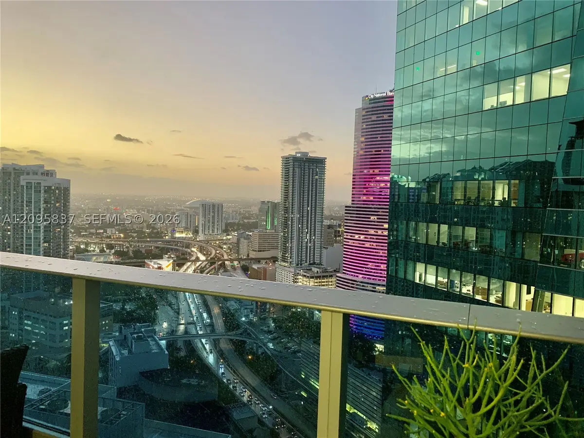 200 Biscayne Boulevard #4011, Miami, FL 33131 - #1