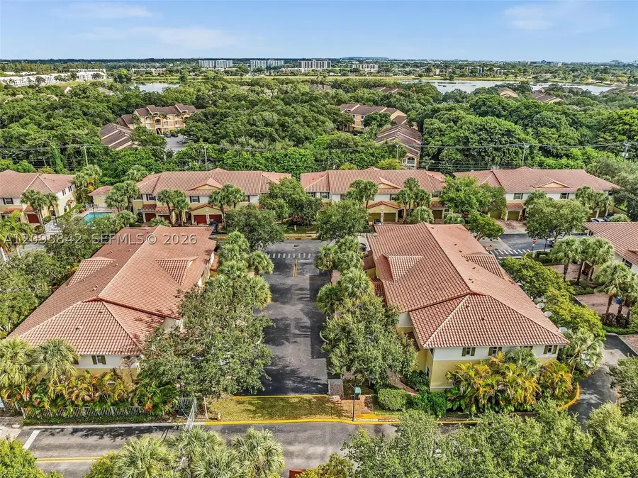3102 NW 24th, Oakland Park, FL 33309 - #2