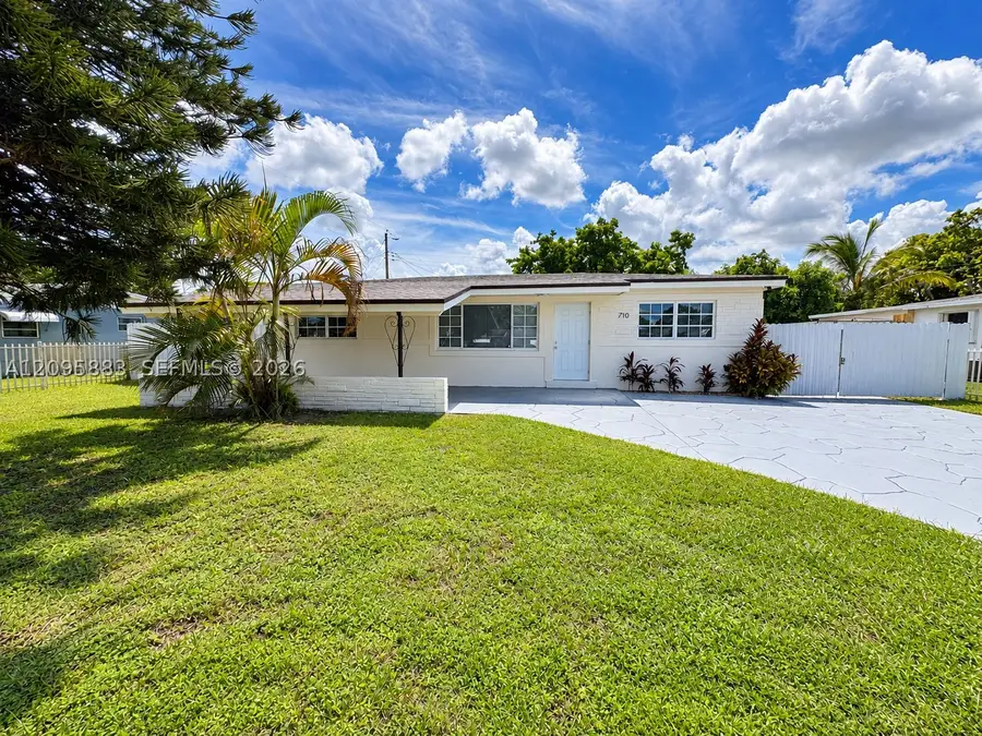 710 NW 176th, Miami Gardens, FL 33169 - #3