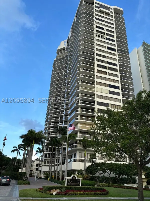 20185 E Country Club #2406, Aventura, FL 33180