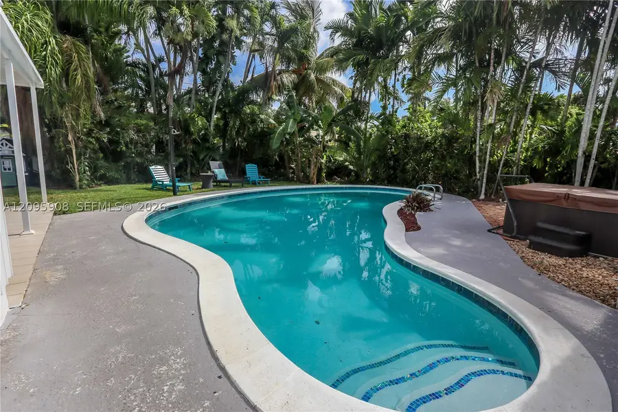 955 Van Buren, Hollywood, FL 33019 - #2