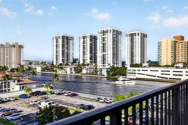1000 Parkview #715, Hallandale, FL 33009