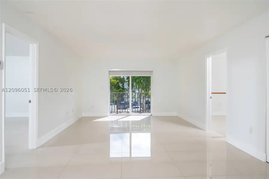 4709 NW 7th #305-9, Miami, FL 33126 - #2