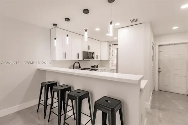 807 W Oakland Park #H12, Oakland Park, FL 33311
