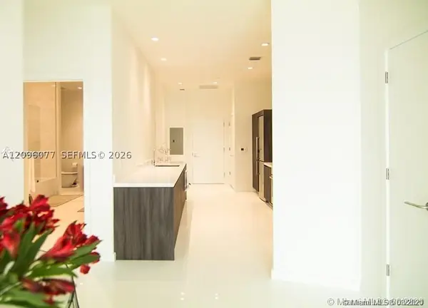 851 NE 1st #510, Miami, FL 33132