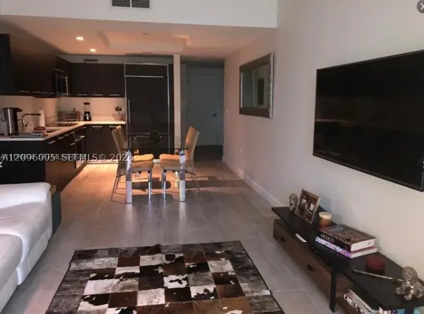 55 SW 9th #1205, Miami, FL 33130