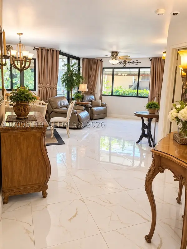 15555 N Miami Lakeway N #106, Miami Lakes, FL 33014
