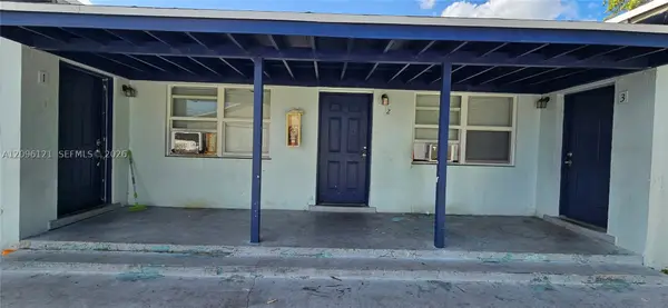 817 Grant, West Palm Beach, FL 33407