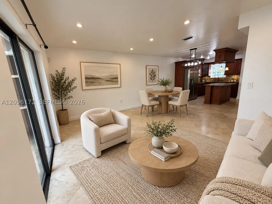 2375 W 74th #105-6, Hialeah, FL 33016 - #3