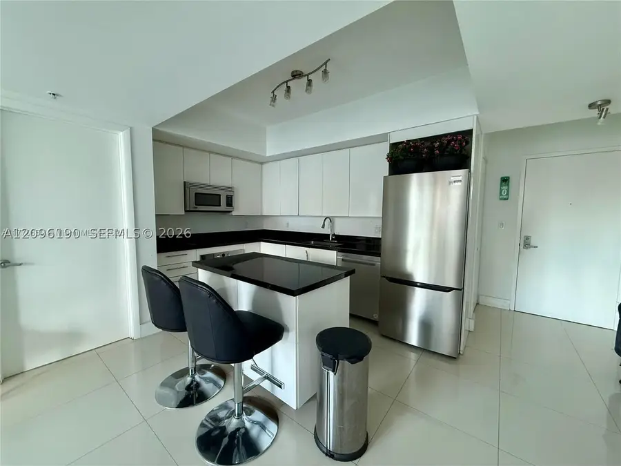 92 SW 3rd #1104, Miami, FL 33130 - #2