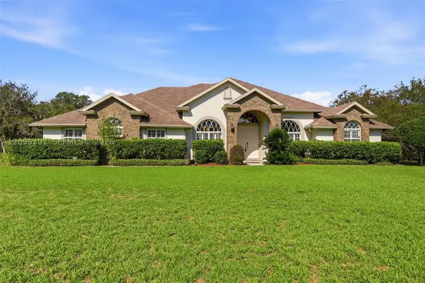 1140 Hideaway Drive North, Other Fl City, FL 32259