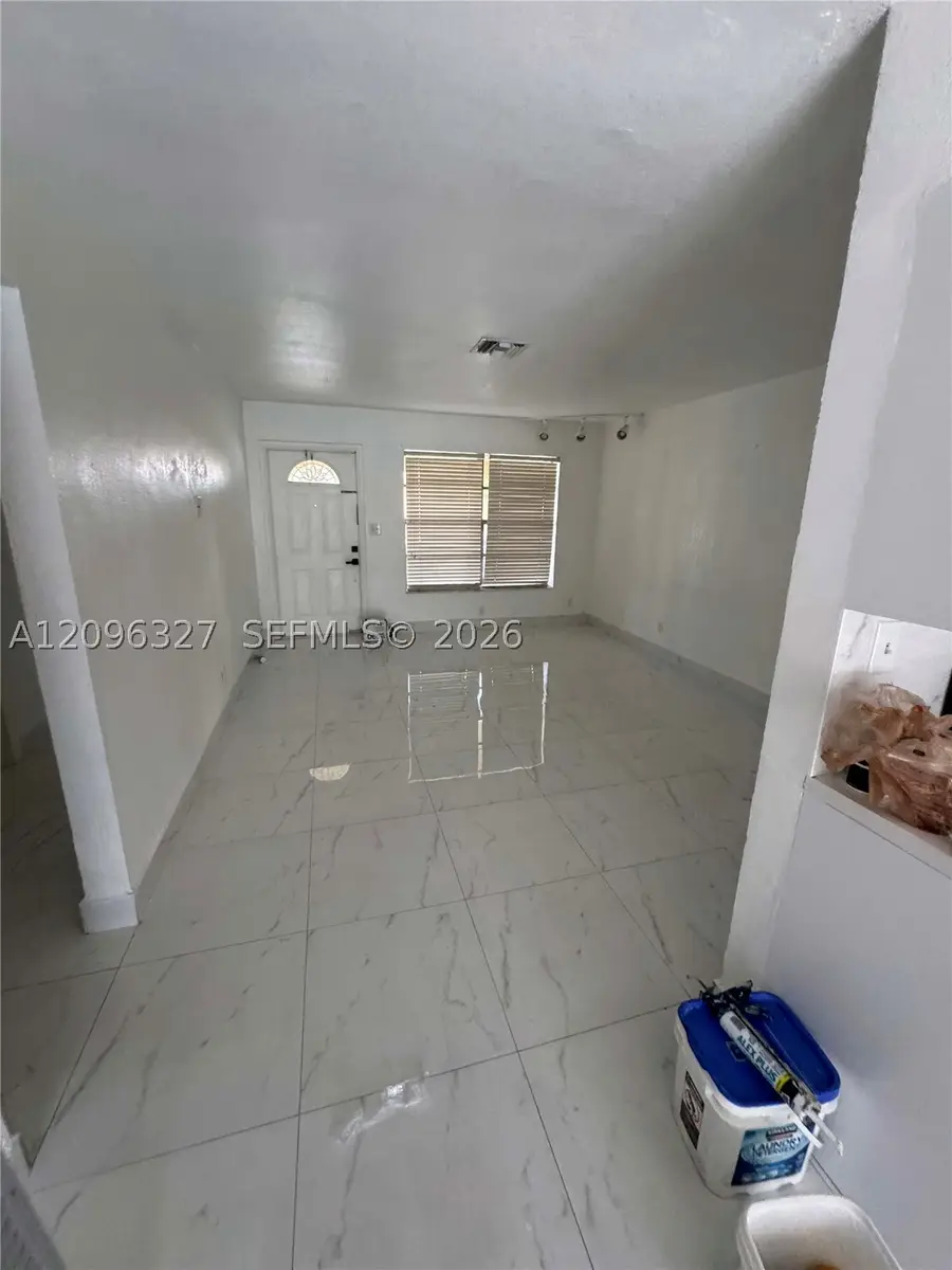1009 NE 2nd, Hallandale, FL 33009 - #3