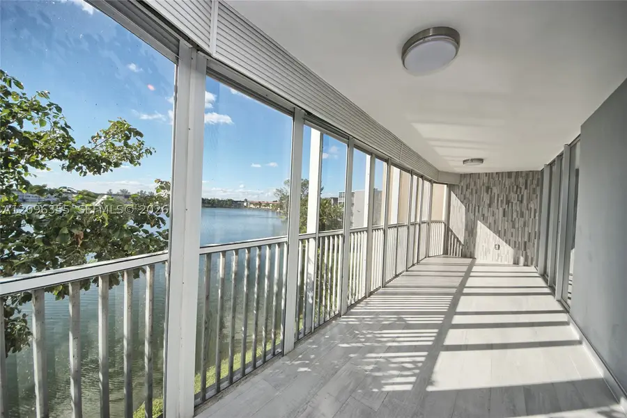 1660 NE 191st #309-1, Miami, FL 33179 - #3
