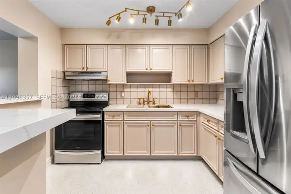 1459 42nd, West Palm Beach, FL 33407