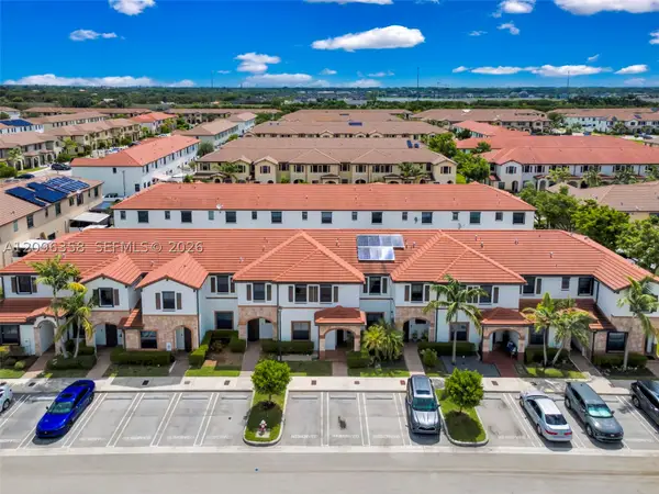 10615 W 34th, Hialeah, FL 33018