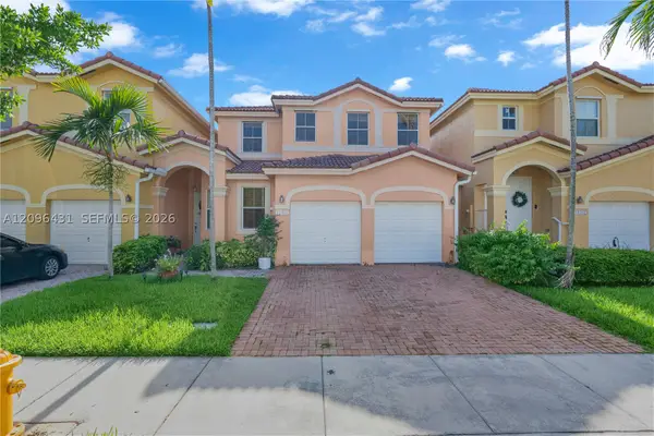 11402 SW 137th, Miami, FL 33186