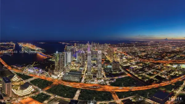 20 NE 11th #3505, Miami, FL 33132