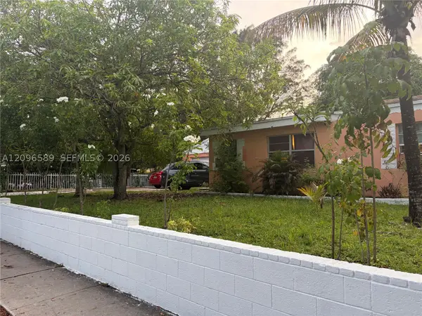 Address Withheld By Seller, North Miami, FL 33161