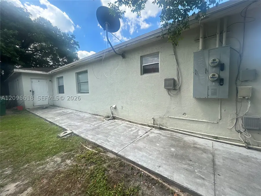2800 NW 48th, Miami, FL 33142 - #2