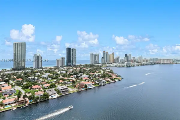 19101 NE 36th #2811, Aventura, FL 33180