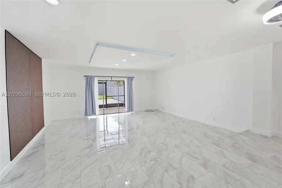 9074 NW 35th, Sunrise, FL 33351 - #2