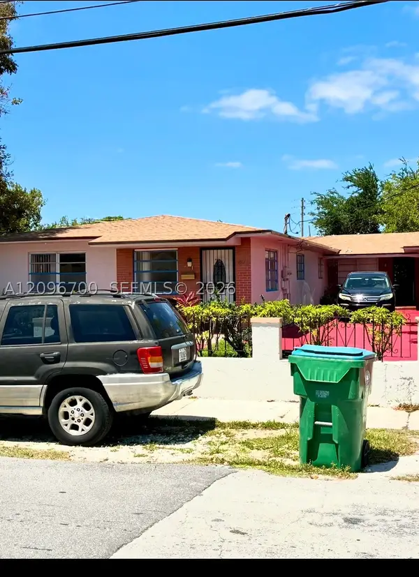 Address Withheld By Seller, Miami, FL 33126