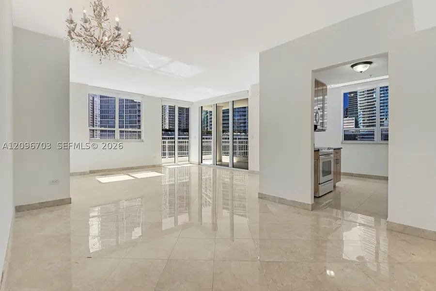 Address Withheld By Seller, Miami, FL 33131 - #3