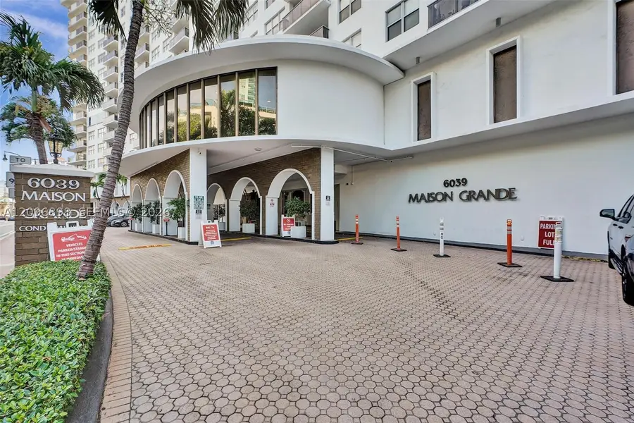 6039 Collins #1736, Miami Beach, FL 33140 - #2