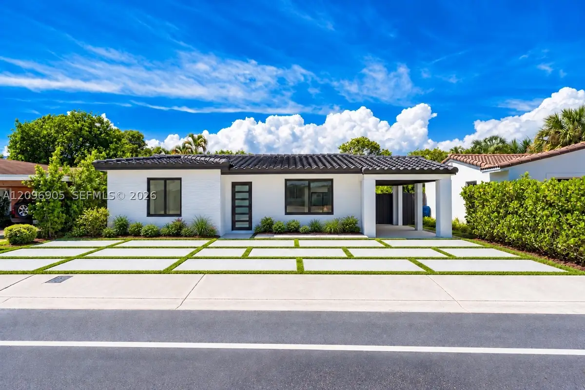 1339 NE 15th, Fort Lauderdale, FL 33304 - #1