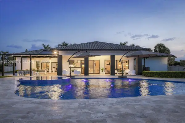 9995 NW 131st, Hialeah Gardens, FL 33018