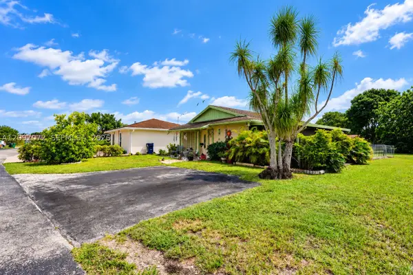 4601 SW 137th, Miami, FL 33175
