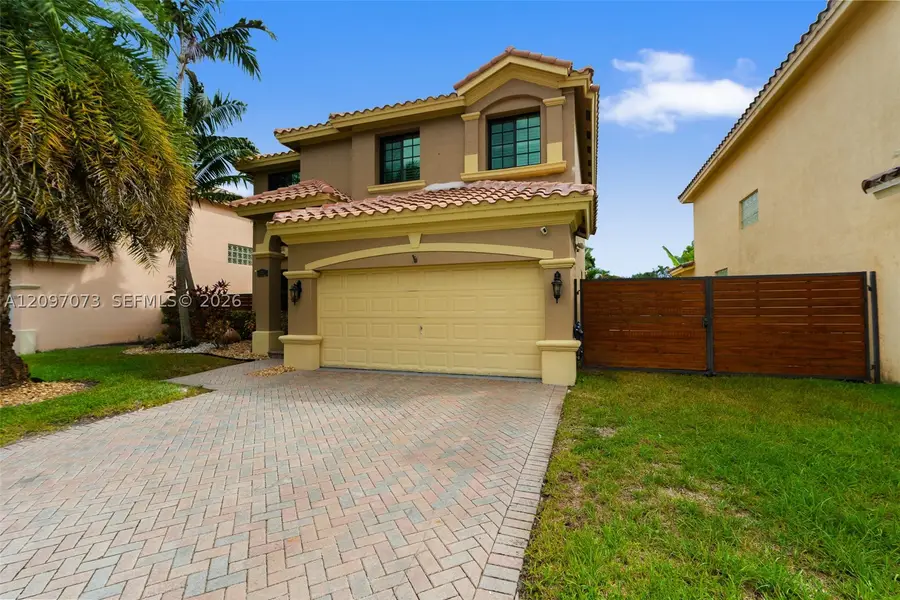 2001 NW 99th, Pembroke Pines, FL 33024 - #2