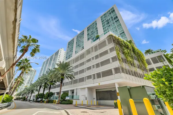 400 Sunny Isles #916, Sunny Isles Beach, FL 33160