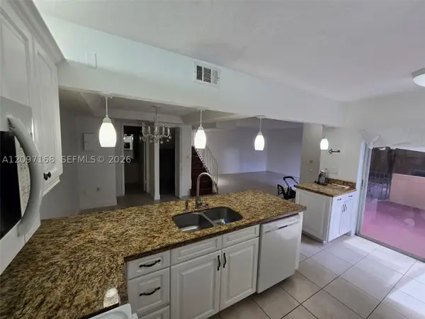 1990 SW 121st #238, Miami, FL 33175