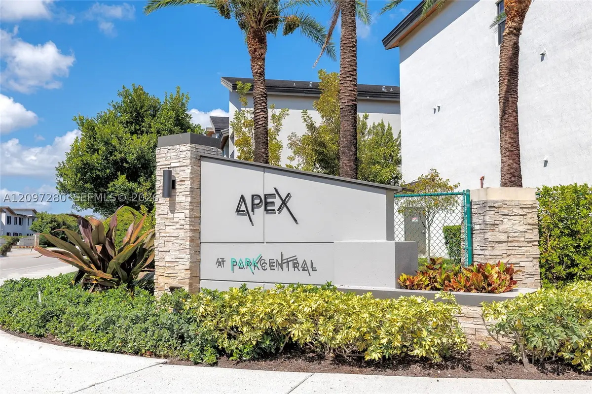 7925 NW 104th #28, Doral, FL 33178 - #1